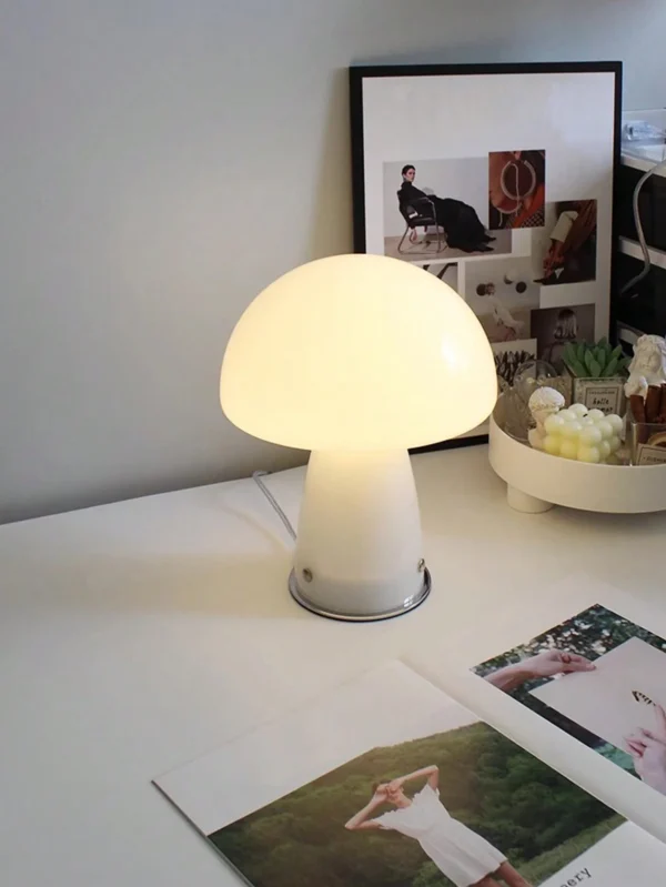 Tri-colour USB plug corded modern LED mushroom light for camping, dining, bedside home décor ambient lighting - Image 5